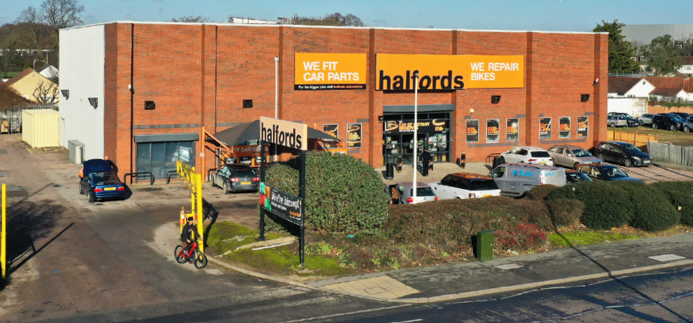 Halfords bikes 2025 hendon
